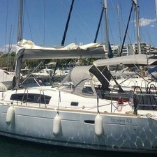 Beneteau Oceanis 43