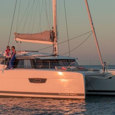 Fountaine Pajot Astréa 42