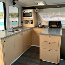 Fountaine Pajot Helia 44