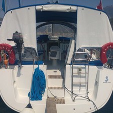 Beneteau Oceanis 43