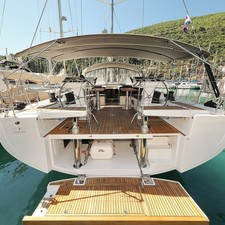 Hanse 548