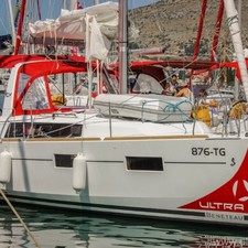 Beneteau Oceanis 35