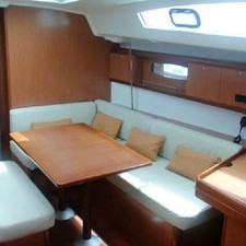 Beneteau Oceanis 43