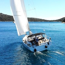Beneteau Oceanis 51.1