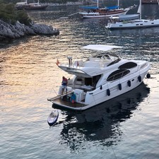 Azimut 46