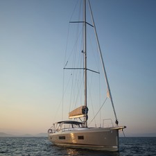 Beneteau Oceanis 51.1