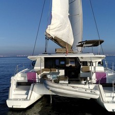 Fountaine Pajot Helia 44