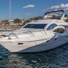 Majesty Yachts 50