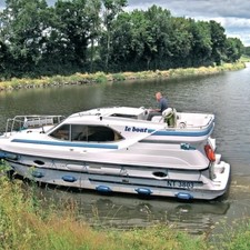Le Boat Countess