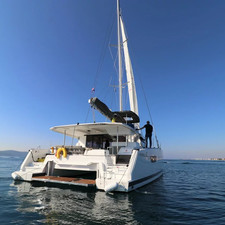 Fountaine Pajot Astrea 42