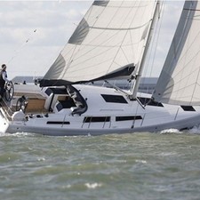 Hanse 388
