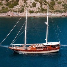Gulet 104