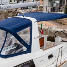 Beneteau Oceanis 38