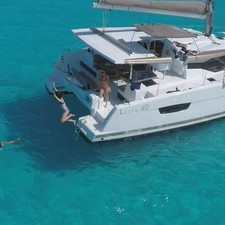 Fountaine Pajot Lucia 40