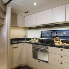 Sunseeker Predator 68