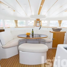 Lagoon 380