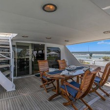 Broward Raised Pilothouse