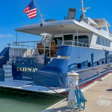 Broward Raised Pilothouse