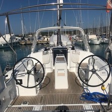 Beneteau Oceanis 38.1