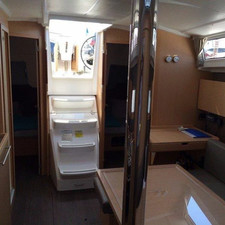 Oceanis 38