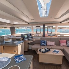 Fountaine Pajot Astréa 42