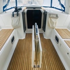Beneteau Oceanis 38