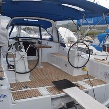 Beneteau Oceanis 38
