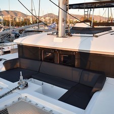 Lagoon 450 F