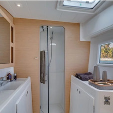 Lagoon 42 - 3 + 1 cab.