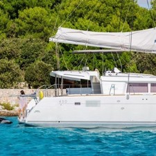 Lagoon 450 F