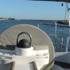Oceanis 381