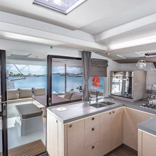 Fountaine Pajot Astrea 42