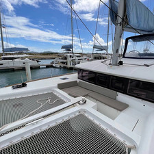 Lagoon 450 F
