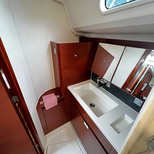 Beneteau Oceanis 50 Family