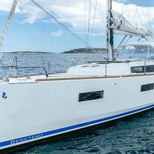 Beneteau Oceanis 38