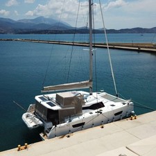 Fountaine Pajot Astréa 42