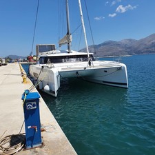Fountaine Pajot Astréa 42
