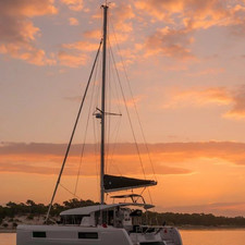 Lagoon 40 - 4 + 2 cab