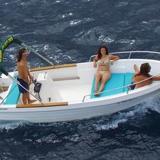 Astillero Castellon 400