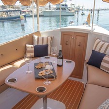 Duffy 22 Cuddy Cabin