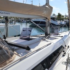 Dufour 382