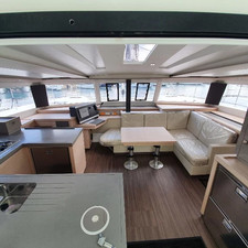 Fountaine Pajot Astréa 42