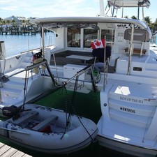 Lagoon Power 40