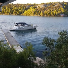 Bavaria Deep Blue 46