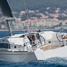 Beneteau Oceanis 38.1