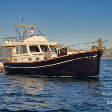 Menorquin Yacht 160