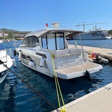 Jeanneau NC 33