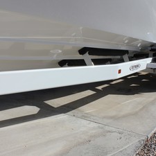 Pro-line 2950 mid cabin