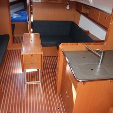 Bavaria Cruiser 36