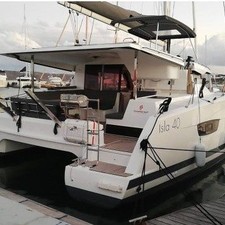 Fountaine Pajot Isla 40